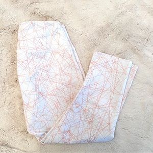 Alo Crop Airbrush Capri Legging